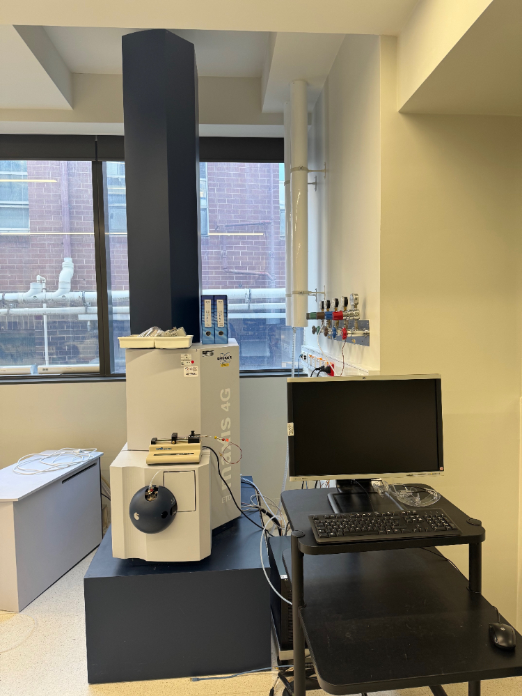 Image of Bruker ETD maxis 4G Mass Spectrometer